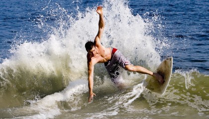 开云官网在线-“青少年足球科普活动走进社区，普及运动知识”，开展青少年足球运动的意义